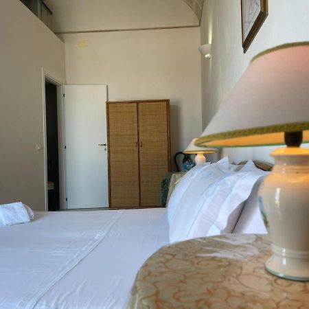 La Camera Sul Porto Hotell Marettimo Eksteriør bilde