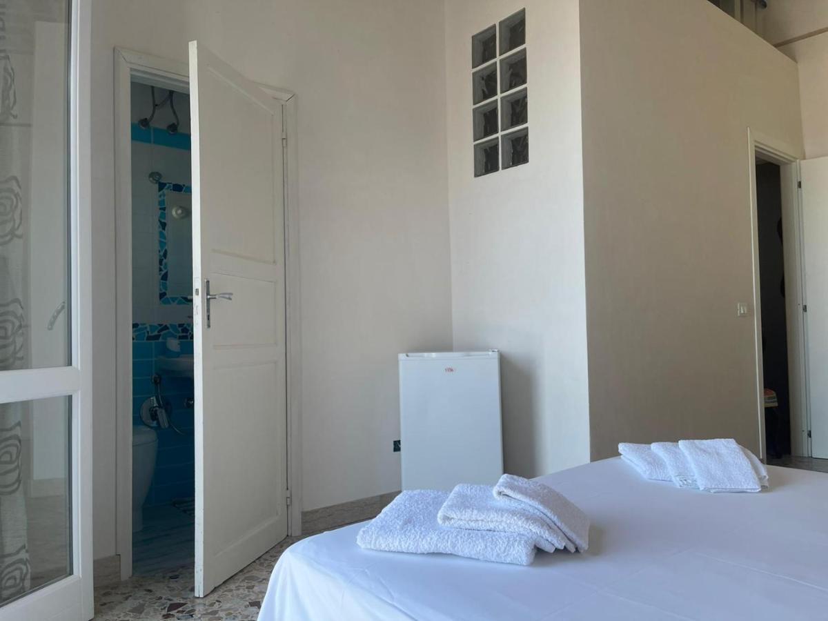 La Camera Sul Porto Hotell Marettimo Eksteriør bilde